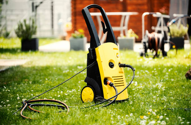 Animal Enclosure Cleaning in Rapids, NY